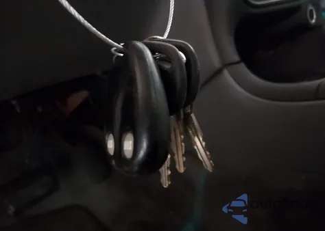 2001 Pontiac Grand Am Se z USA, uszkodzony, nr VIN 1G2NE52T31M584954